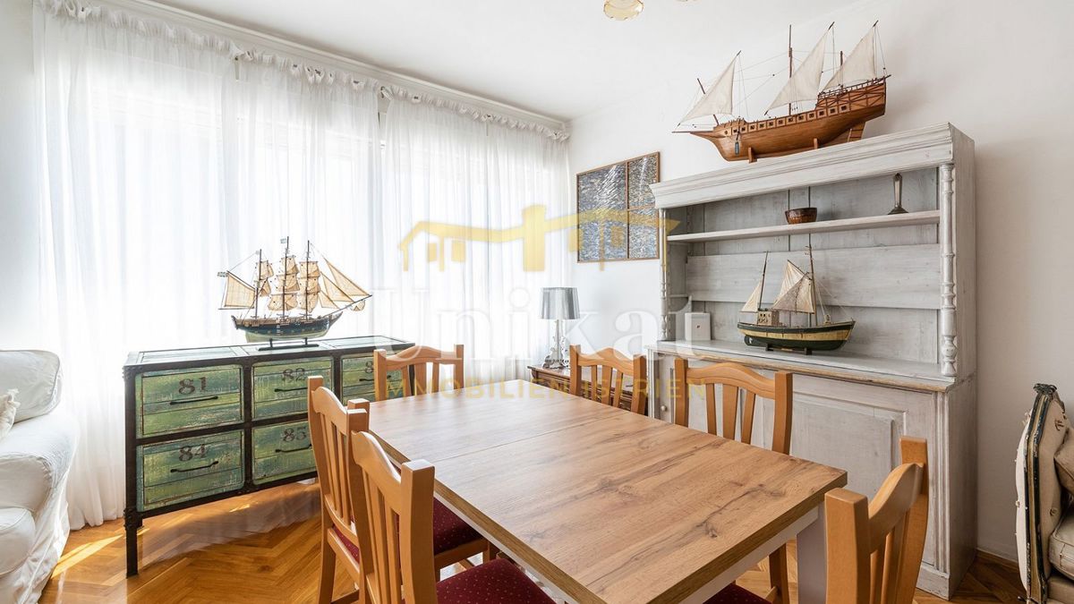 Casa di lusso - prima fila sul mare